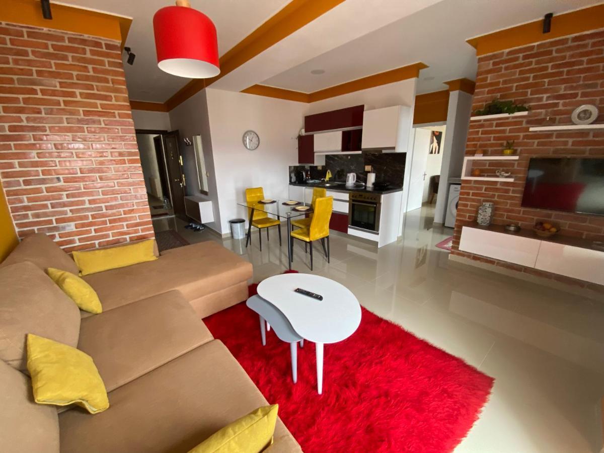 Your Apartment Pogradec Ngoại thất bức ảnh